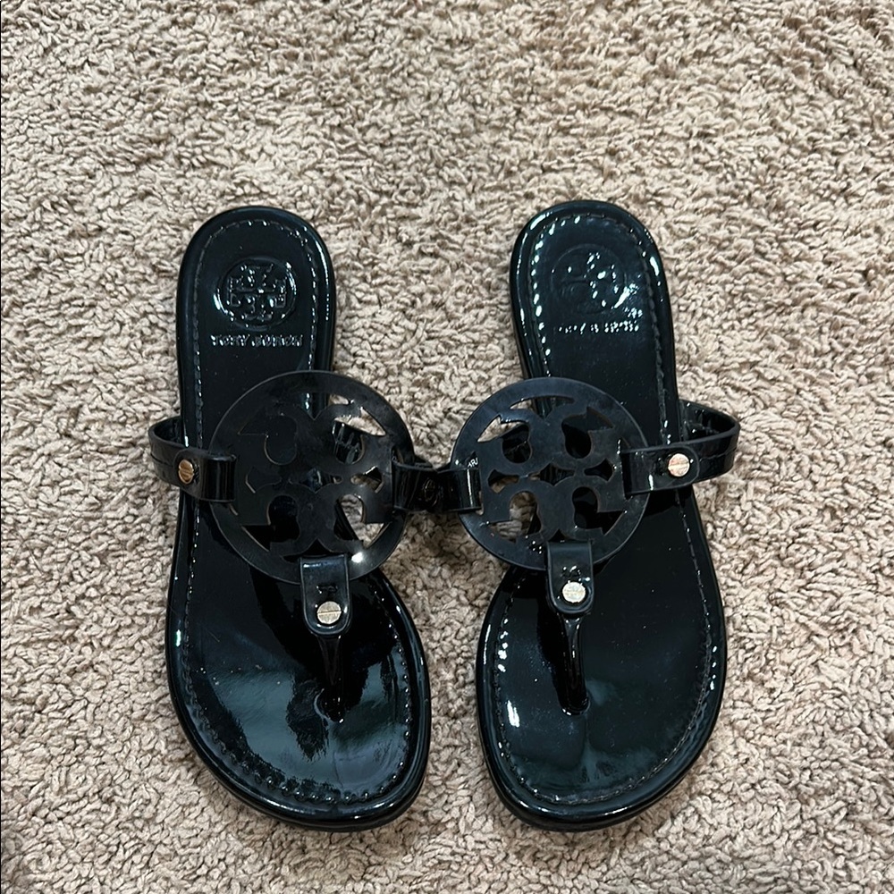 7.5 Tory Burch Miller Sandal | Black Patent